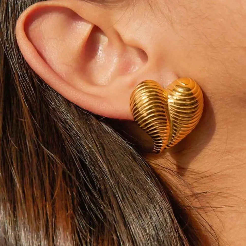 Textured heart earrings #1151